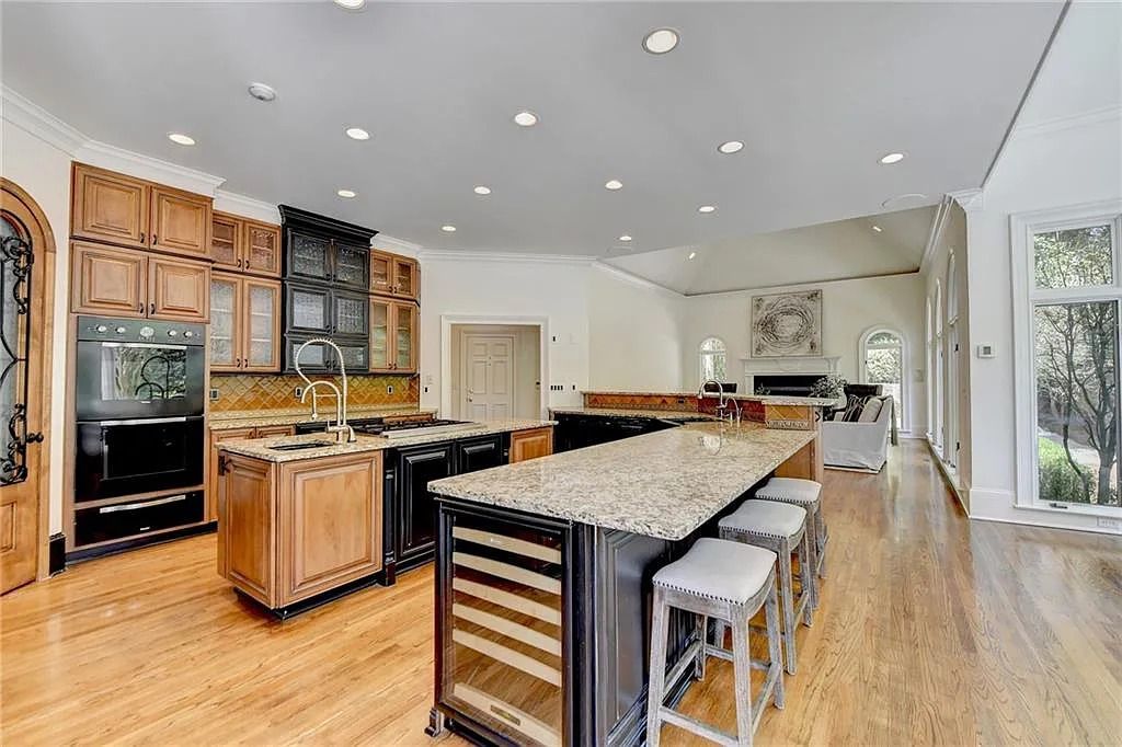 Private Luxury Living: Extraordinary Outdoor Spaces at $2.9M Johns Creek, GA Home