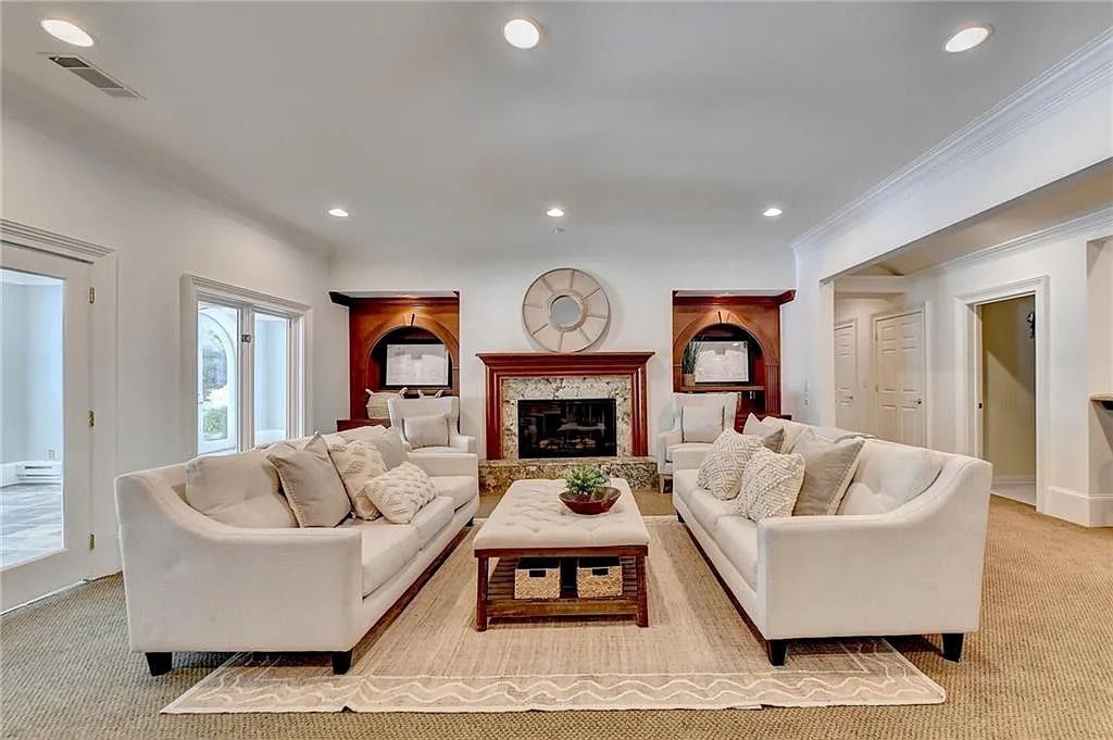 Private Luxury Living: Extraordinary Outdoor Spaces at $2.9M Johns Creek, GA Home