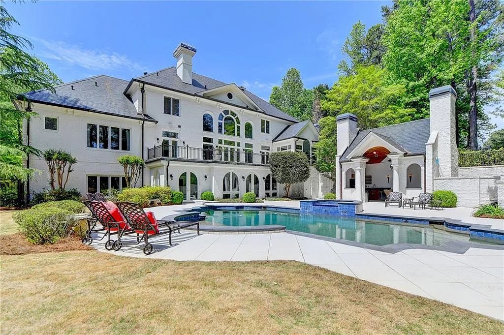 Private Luxury Living: Extraordinary Outdoor Spaces at $2.9M Johns Creek, GA Home