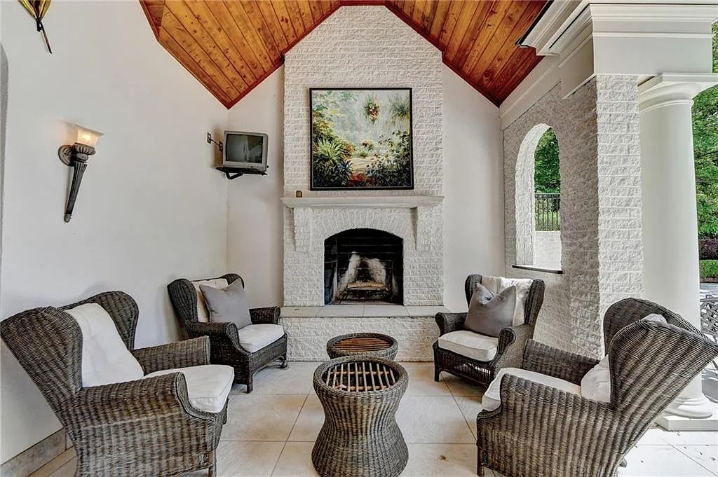 Private Luxury Living: Extraordinary Outdoor Spaces at $2.9M Johns Creek, GA Home