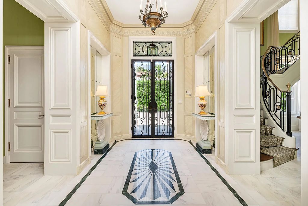 Welcome to 120 Via Del Lago, Palm Beach, Florida a Marion Sims Wyeth designed classic masterpiece. This 13,000+ sq ft Estate boasts 7 beds, 12 baths, expansive indoor/outdoor living areas, gardens, pool and separate guest house.