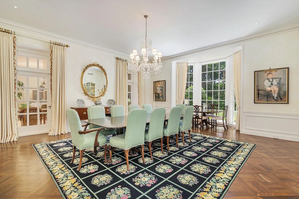 Welcome to 120 Via Del Lago, Palm Beach, Florida a Marion Sims Wyeth designed classic masterpiece. This 13,000+ sq ft Estate boasts 7 beds, 12 baths, expansive indoor/outdoor living areas, gardens, pool and separate guest house.