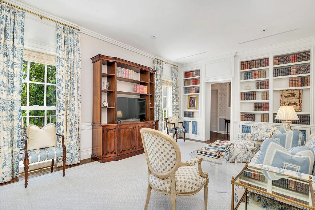 Welcome to 120 Via Del Lago, Palm Beach, Florida a Marion Sims Wyeth designed classic masterpiece. This 13,000+ sq ft Estate boasts 7 beds, 12 baths, expansive indoor/outdoor living areas, gardens, pool and separate guest house.