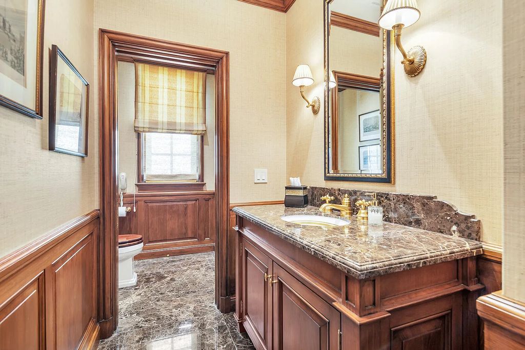 Welcome to 120 Via Del Lago, Palm Beach, Florida a Marion Sims Wyeth designed classic masterpiece. This 13,000+ sq ft Estate boasts 7 beds, 12 baths, expansive indoor/outdoor living areas, gardens, pool and separate guest house.