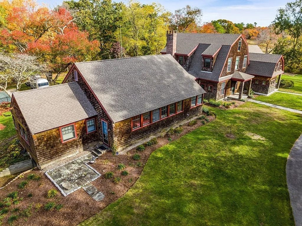 Stunning Shingle Style Property in Standish Shores Duxbury with Beach Access Listed for 3999900 36