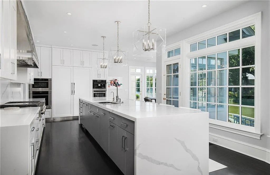 Tokeneke Dream Home: Renovated Waterfront Gem in Darien, CT with an Asking Price of $7.5M