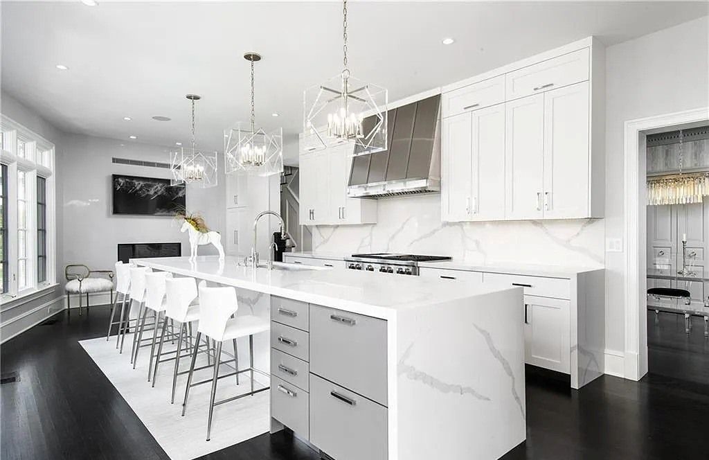 Tokeneke Dream Home: Renovated Waterfront Gem in Darien, CT with an Asking Price of $7.5M