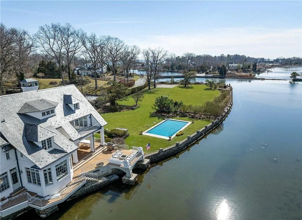 Tokeneke Dream Home: Renovated Waterfront Gem in Darien, CT with an Asking Price of $7.5M