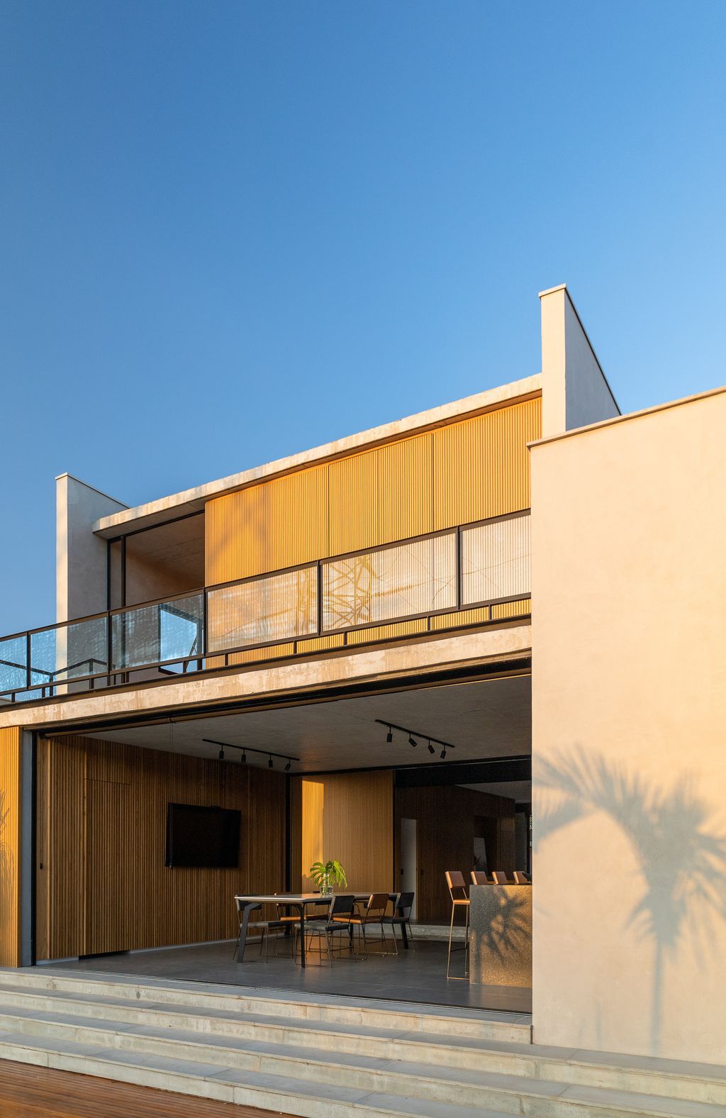 Two Squares House, Elegant House in Brazil by 24 7 Arquitetura