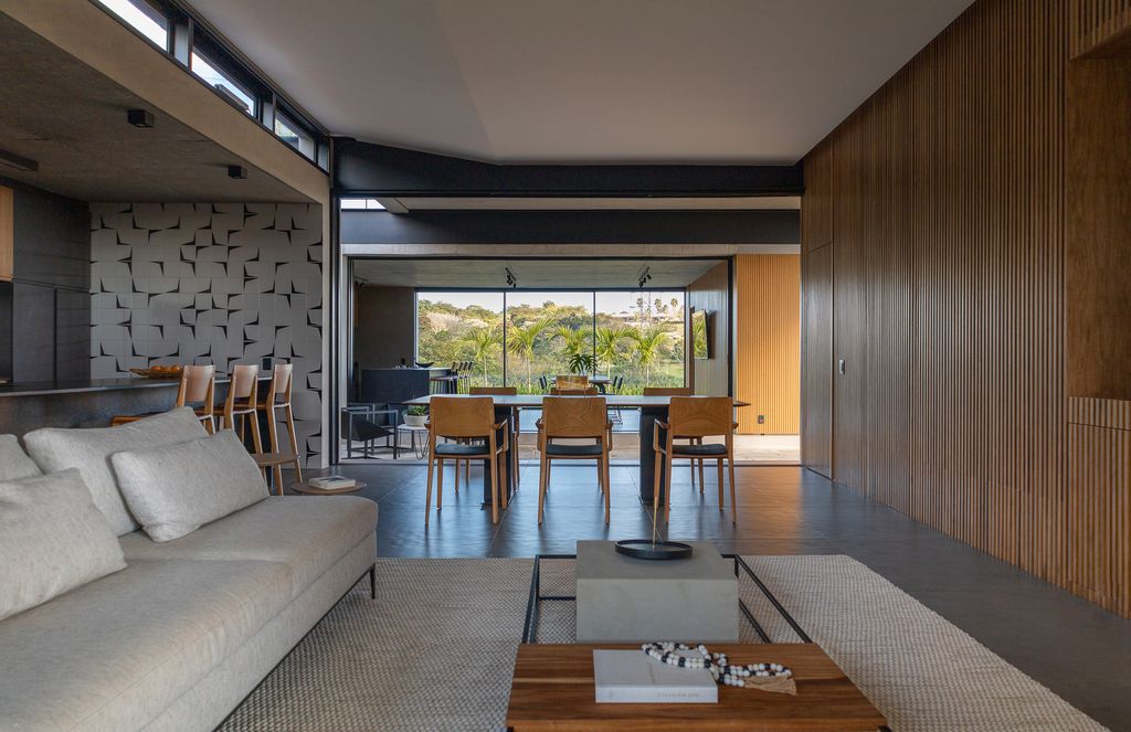 Two Squares House, Elegant House in Brazil by 24 7 Arquitetura