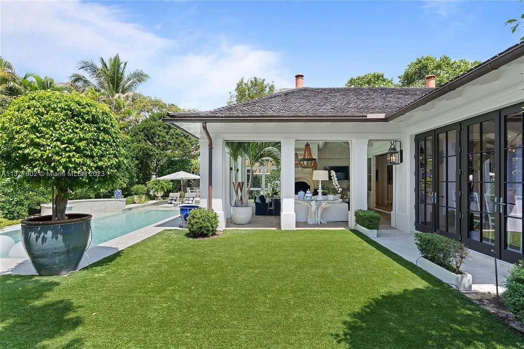 This luxurious 5-bed, 9-bath estate at 167 Dunbar Road, Palm Beach, Florida spans 5,869 sqft, sits on a 0.40-acre lot, and offers in-town living at its finest. Built in 2016, no detail has been overlooked in this stunning property.