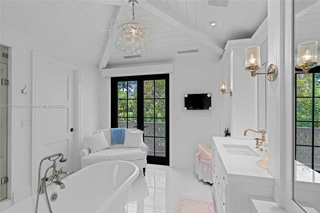 This luxurious 5-bed, 9-bath estate at 167 Dunbar Road, Palm Beach, Florida spans 5,869 sqft, sits on a 0.40-acre lot, and offers in-town living at its finest. Built in 2016, no detail has been overlooked in this stunning property.