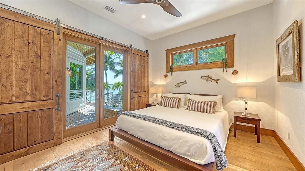 Experience luxury waterfront living at its finest with this stunning custom estate in 10216 46th Avenue W, Bradenton, Florida.