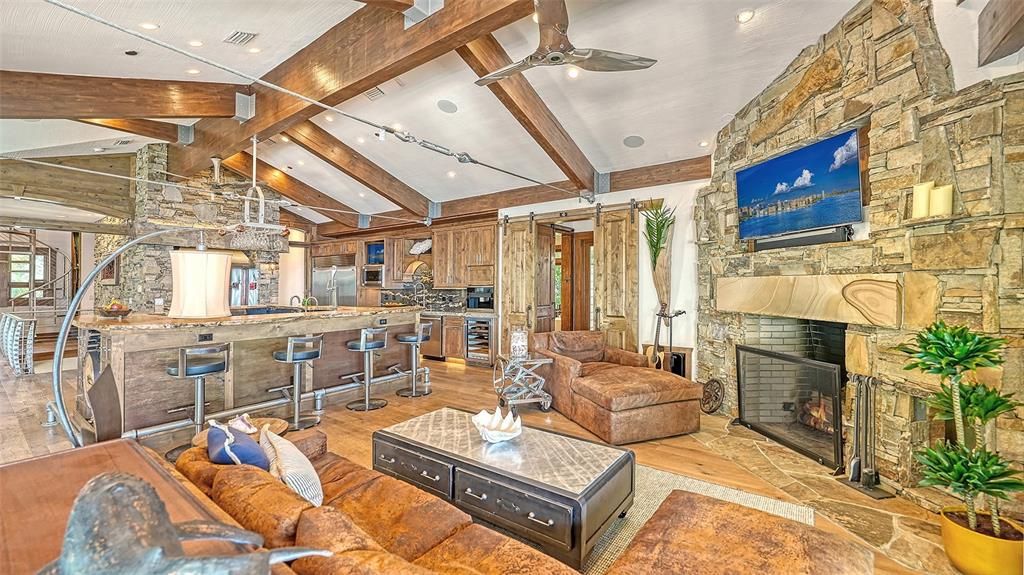 Experience luxury waterfront living at its finest with this stunning custom estate in 10216 46th Avenue W, Bradenton, Florida.