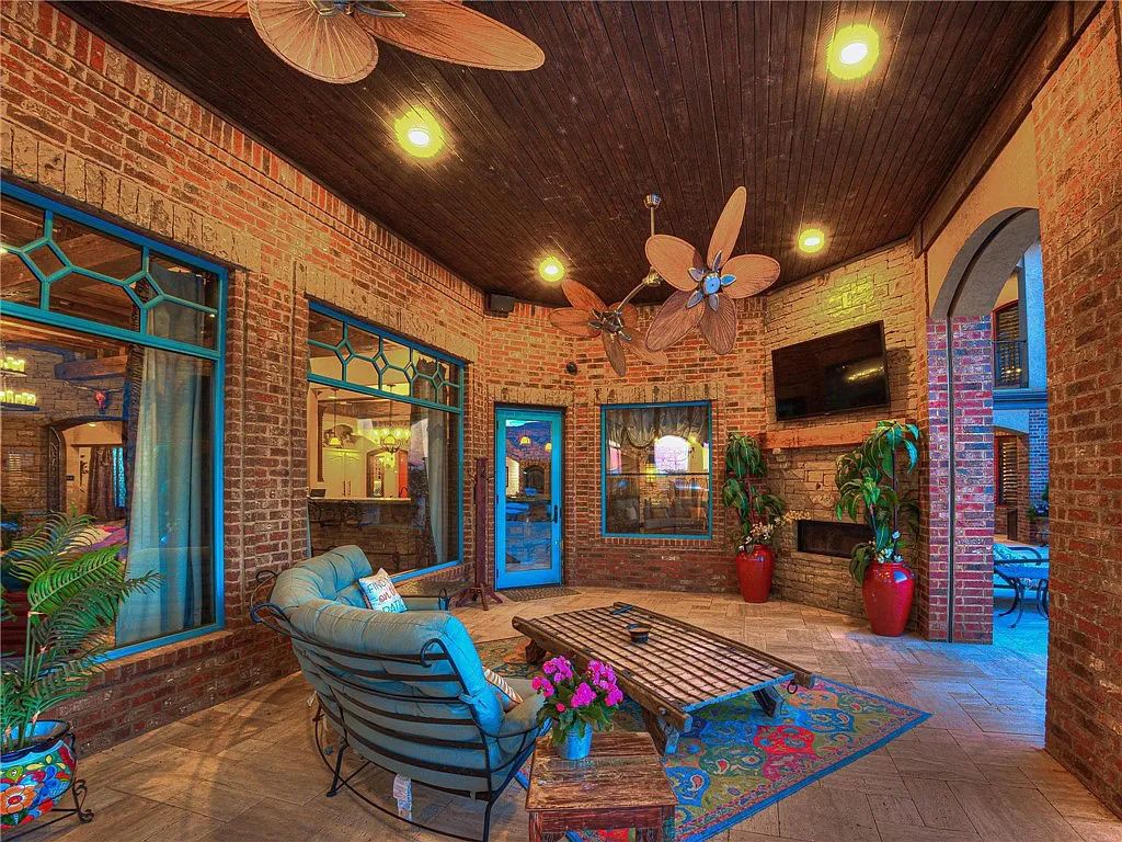 1110 W Will Rogers Drive Home in Kingfisher, Oklahoma. Discover the epitome of elegance and tranquility in this exceptional 30-acre estate located at 1110 W Will Rogers Drive. Situated in Kingfisher, Oklahoma, this remarkable property features a magnificent main house, two spacious barns, and a wealth of luxurious amenities.