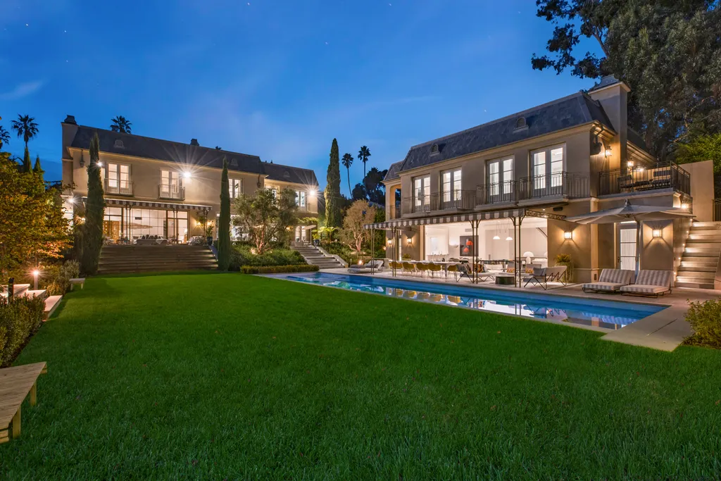 12770 S Bristol Circle Home in Los Angeles, California. Welcome to Bristol Chateau, a stunning classical residence designed by Studio William Hefner in the prestigious Brentwood Park neighborhood. This remarkable estate presents a seamless blend of traditional and contemporary styles. With meticulous attention to detail, Hefner has transformed this French chateau-inspired property into a truly exceptional living space.