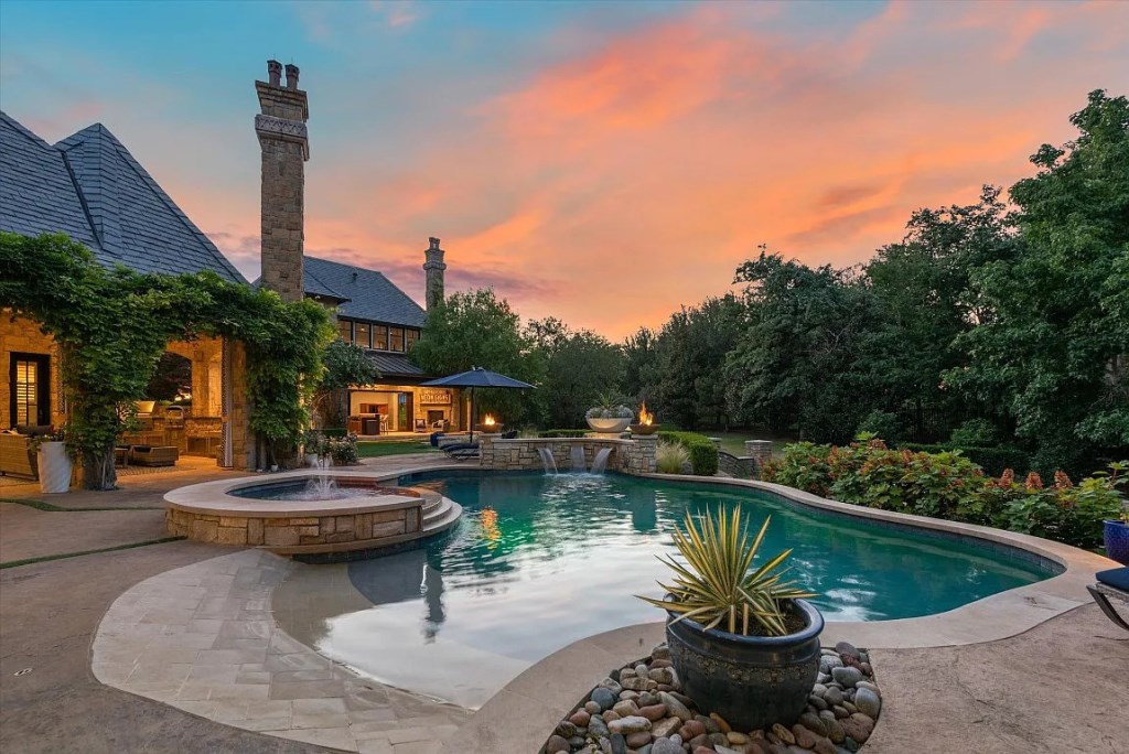 1502 Wills Ct Westlake TX 76262 12