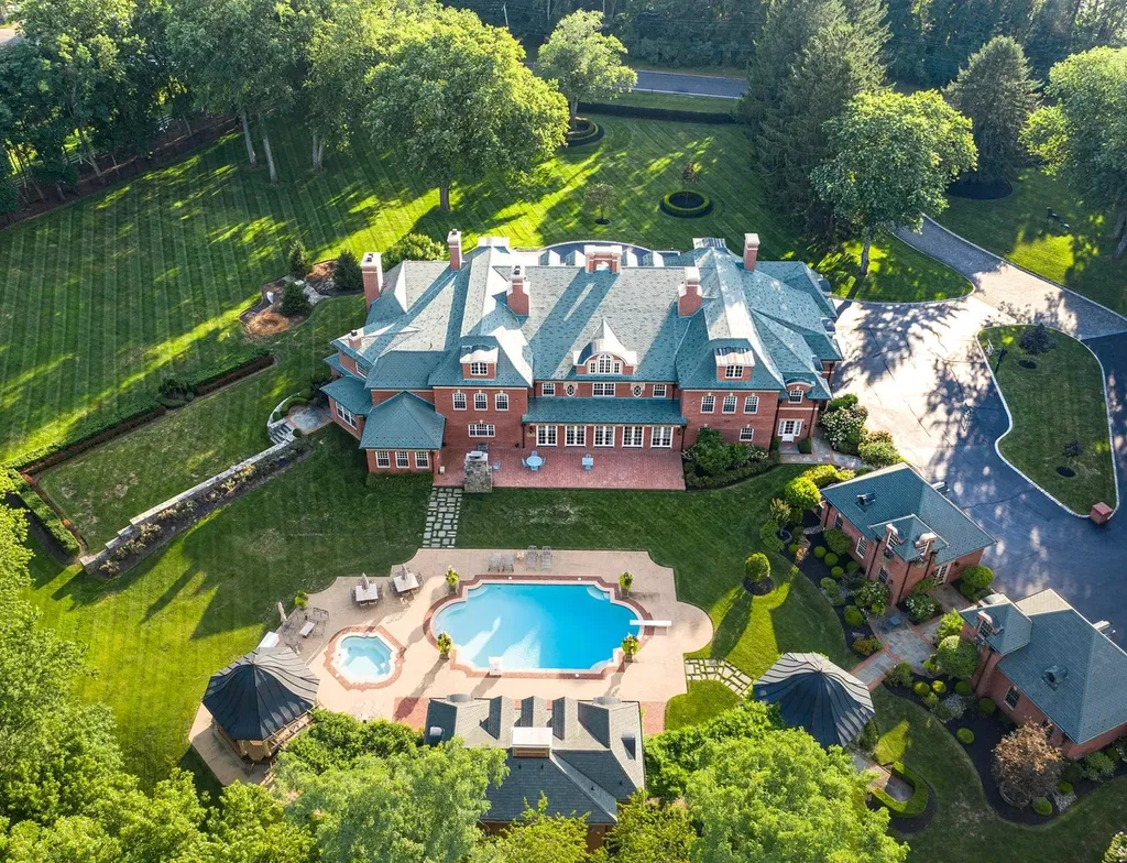 152 Bucks Mill Road Home in Colts Neck, New Jersey. One of the most magnificent estates in Colts Neck Township, New Jersey, where elegance and sophistication intertwine to create a truly exceptional living experience. As you pass through the iron gates and step onto the breathtaking grounds, it becomes evident that you have arrived at a place of unparalleled luxury.