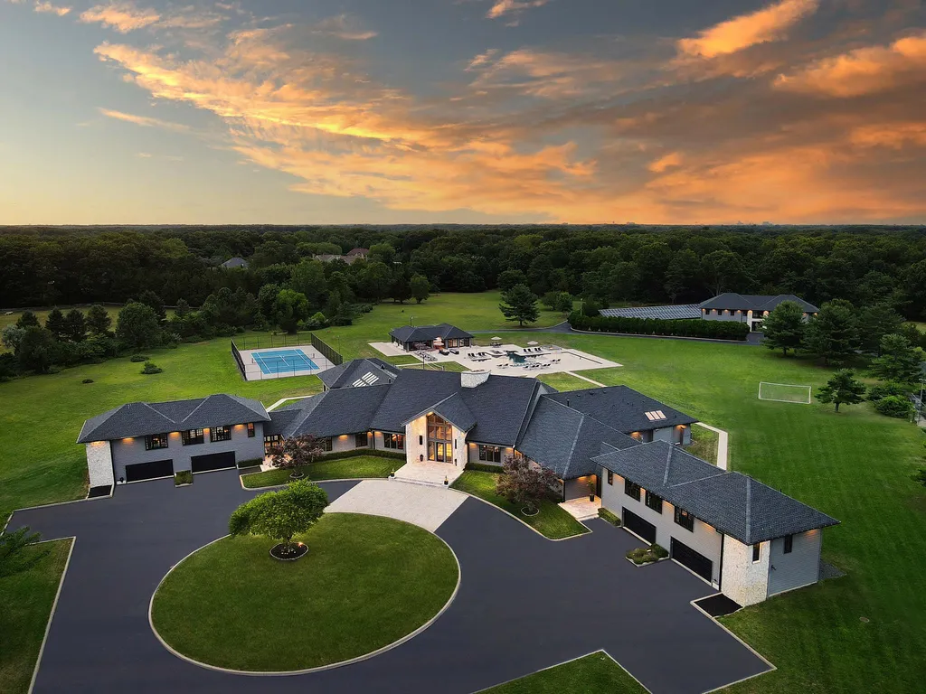 1980 Campbell Road Home in Wall, New Jersey. Experience the epitome of luxury living at Mattaccino, a remarkable 23.44 acre residential resort that surpasses all expectations. Discover a sprawling 32,500 square-foot compound, featuring an impressive array of amenities, including 10+ bedrooms, 17 bathrooms, a four-hole golf course, equestrian stables, an ultra-chic underground nightclub, and an indoor pool and spa.