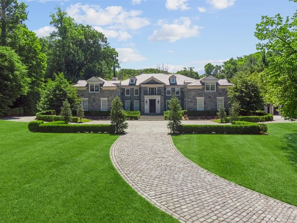 363 Lydecker Street Englewood New Jersey 39