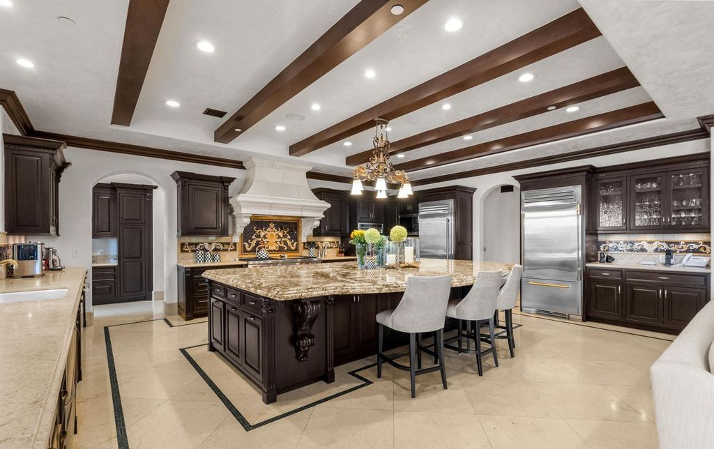 4787 Windhaven Drive Home in Thousand Oaks, California. Windhaven Vineyard Estate is a luxurious Mediterranean palace located in the guard-gated community of Country Club Estates. The estate sits on nearly 5 acres with stunning views of mountains, vineyards, and a golf course. 