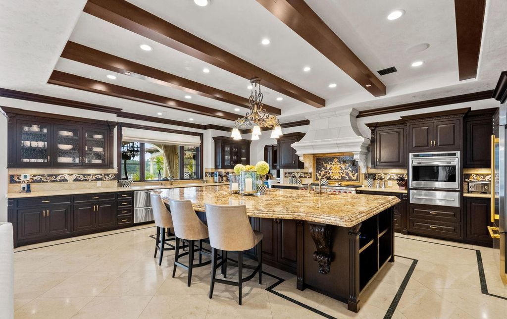4787 Windhaven Drive Home in Thousand Oaks, California. Windhaven Vineyard Estate is a luxurious Mediterranean palace located in the guard-gated community of Country Club Estates. The estate sits on nearly 5 acres with stunning views of mountains, vineyards, and a golf course. 