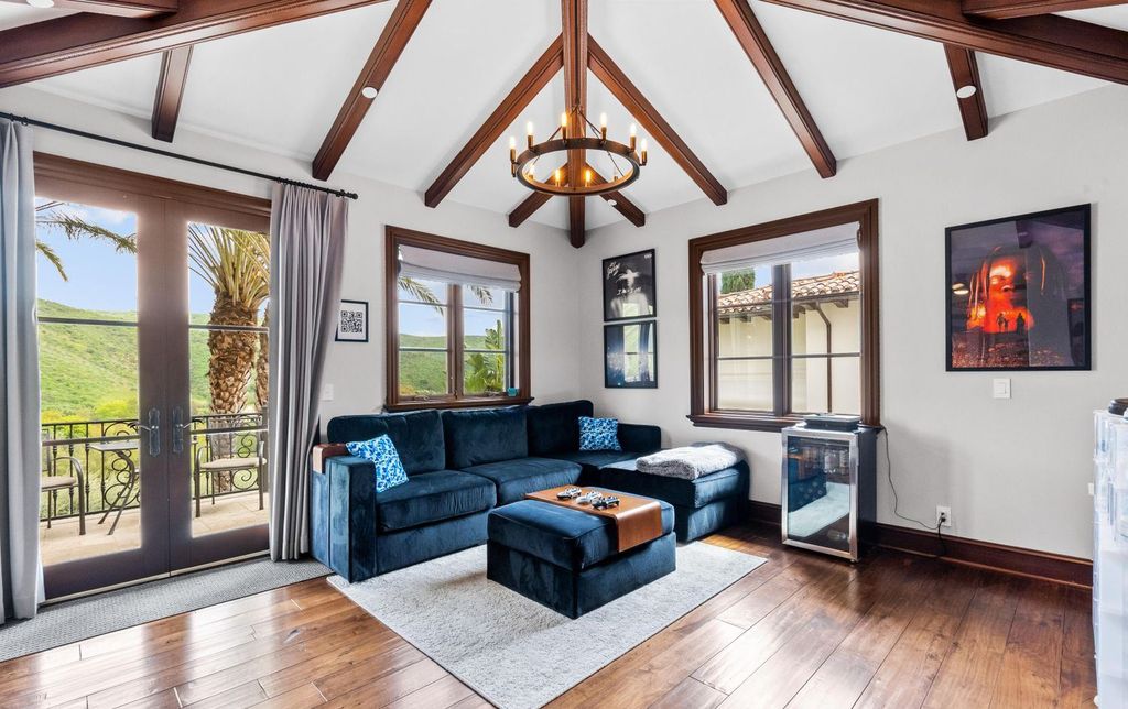4787 Windhaven Drive Home in Thousand Oaks, California. Windhaven Vineyard Estate is a luxurious Mediterranean palace located in the guard-gated community of Country Club Estates. The estate sits on nearly 5 acres with stunning views of mountains, vineyards, and a golf course. 