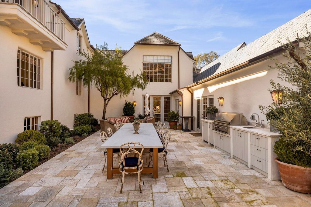 808 San Ysidro Lane Home in Santa Barbara, California. Discover this meticulously renovated oasis located near the renowned San Ysidro Ranch and Upper Village. Imbued with a captivating French Country feel, this exceptional property has undergone a high-end modernization by acclaimed international designer Mike Moser and renowned builder Richard Heimberg.