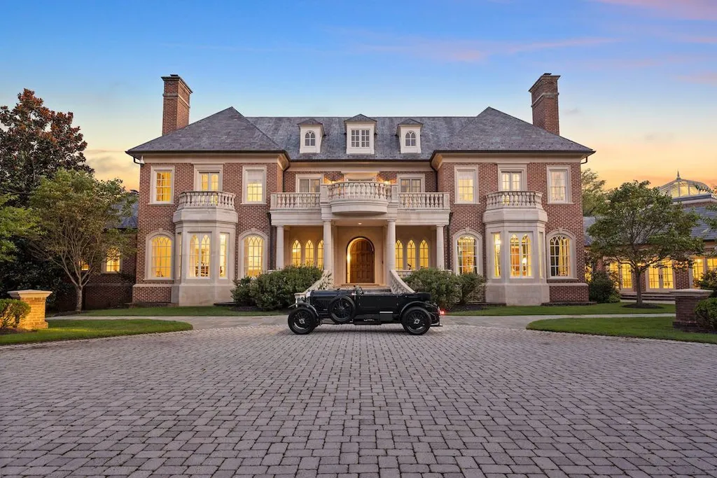 9351 Cornwell Farm Drive Home in Great Falls, Virginia. Experience the epitome of refined living at Wildersmoor House, an extraordinary blend of old-world craftsmanship and modern luxury. Set on a sprawling 17.3-acre estate in the serene hills of Great Falls, Virginia, this secluded residence offers a perfect balance of privacy and convenience.