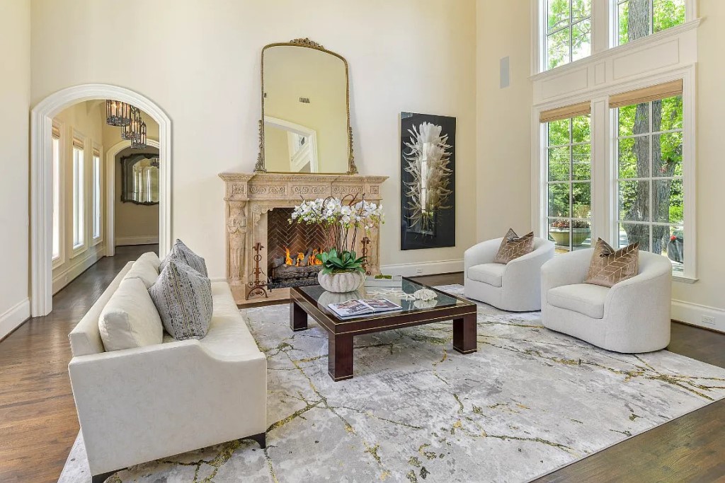 9996 Hollow Way Rd Dallas TX 75220 10