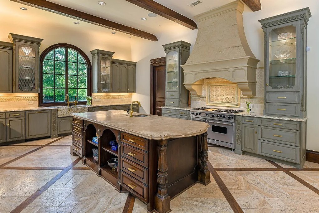 9996 Hollow Way Rd Dallas TX 75220 13