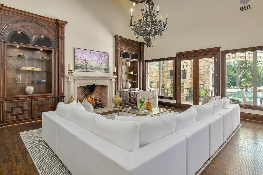 9996 Hollow Way Rd Dallas TX 75220 6