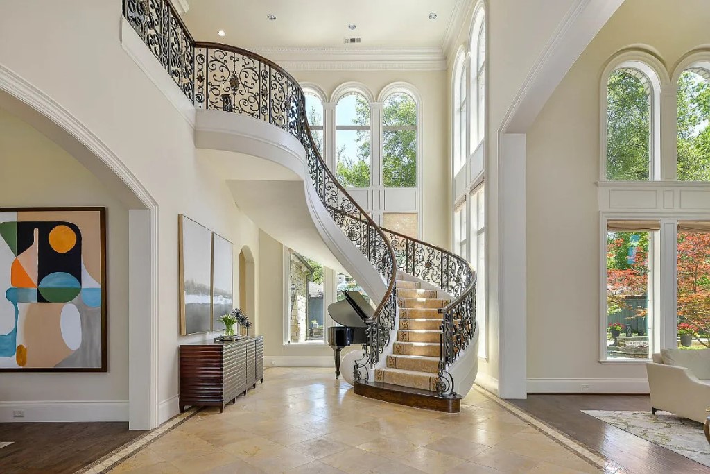 9996 Hollow Way Rd Dallas TX 75220 8