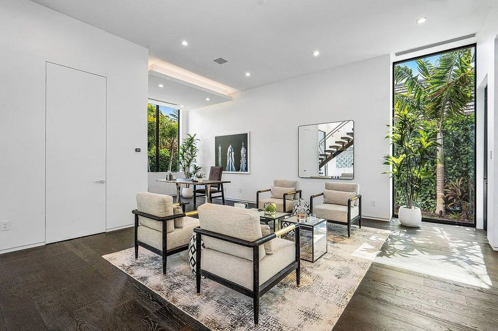 Discover 650 Tern Point Circle, Boca Raton, Florida—a stunning waterfront estate in The Sanctuary. This brand-new residence offers 6 beds, 10 baths, and 8,826 sq ft. With bright Southern Exposure, soaring ceilings, and elegant design, it's a true masterpiece.