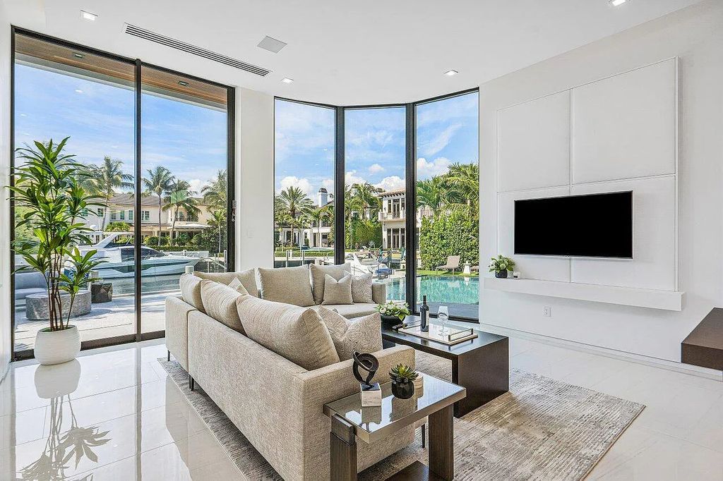 Discover 650 Tern Point Circle, Boca Raton, Florida—a stunning waterfront estate in The Sanctuary. This brand-new residence offers 6 beds, 10 baths, and 8,826 sq ft. With bright Southern Exposure, soaring ceilings, and elegant design, it's a true masterpiece.