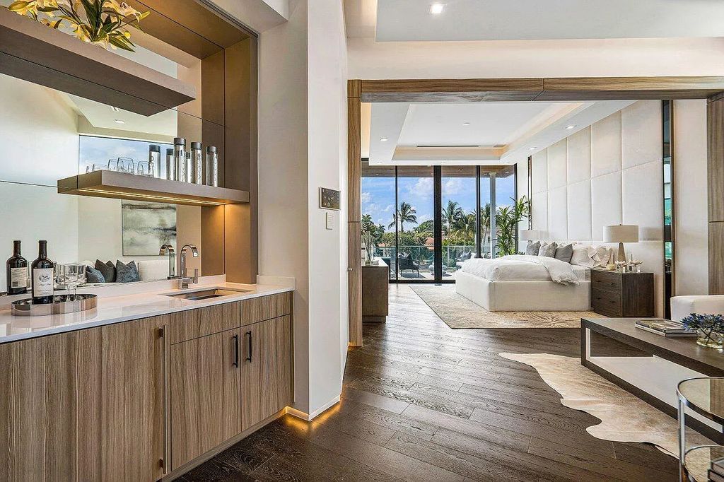 Discover 650 Tern Point Circle, Boca Raton, Florida—a stunning waterfront estate in The Sanctuary. This brand-new residence offers 6 beds, 10 baths, and 8,826 sq ft. With bright Southern Exposure, soaring ceilings, and elegant design, it's a true masterpiece.