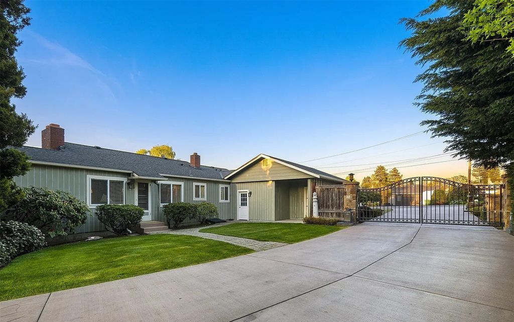 A Spectacular Anacortes, WA Property with Breathtaking Water Views, Listed at $8 Million