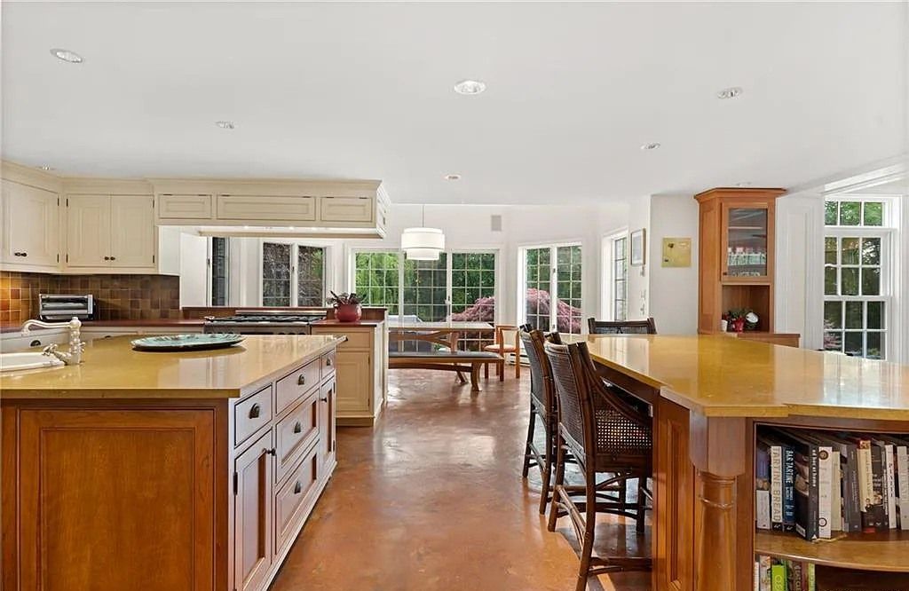 Blend of Georgian Architecture and Modern Flair in West Hartford Home for Sale, Priced at $2 Million