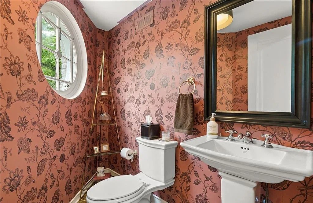 Blend of Georgian Architecture and Modern Flair in West Hartford Home for Sale, Priced at $2 Million