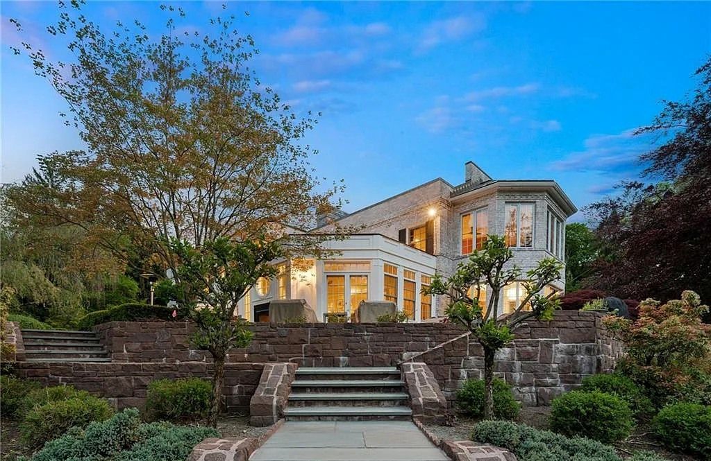Blend of Georgian Architecture and Modern Flair in West Hartford Home for Sale, Priced at $2 Million