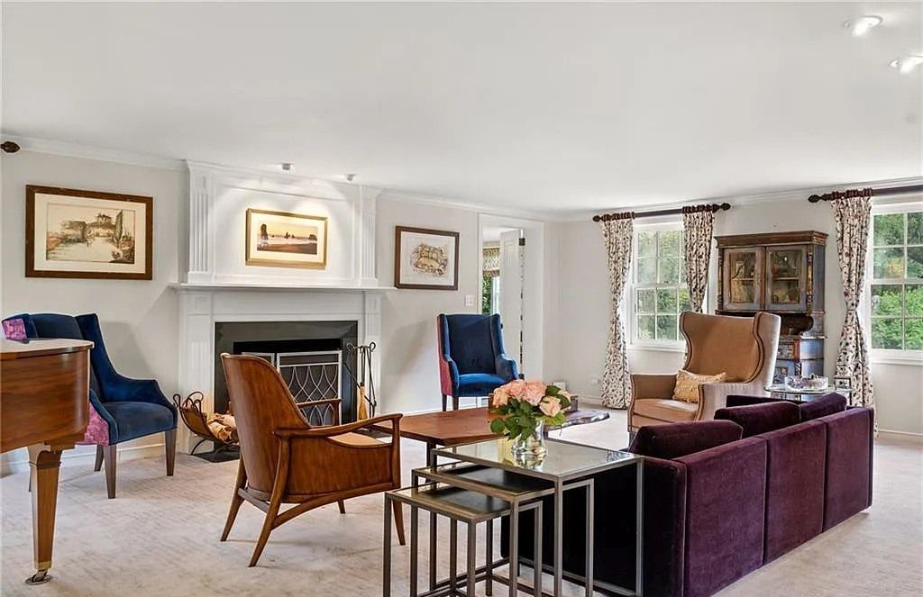 Blend of Georgian Architecture and Modern Flair in West Hartford Home for Sale, Priced at $2 Million