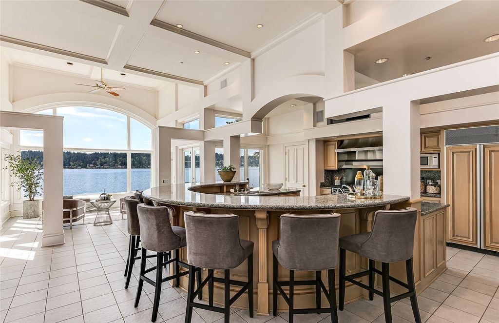 Breathtaking Waterfront Estate on East Lake Sammamish: A Contemporary Icon with 104' of Shoreline, Listed at $7.498M