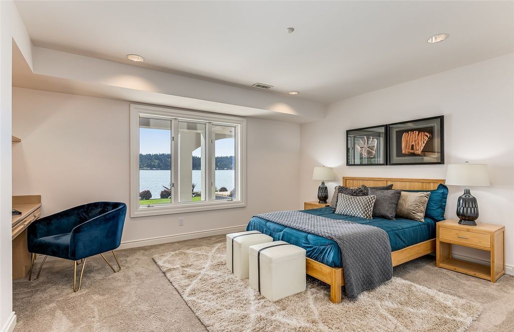 Breathtaking Waterfront Estate on East Lake Sammamish: A Contemporary Icon with 104' of Shoreline, Listed at $7.498M