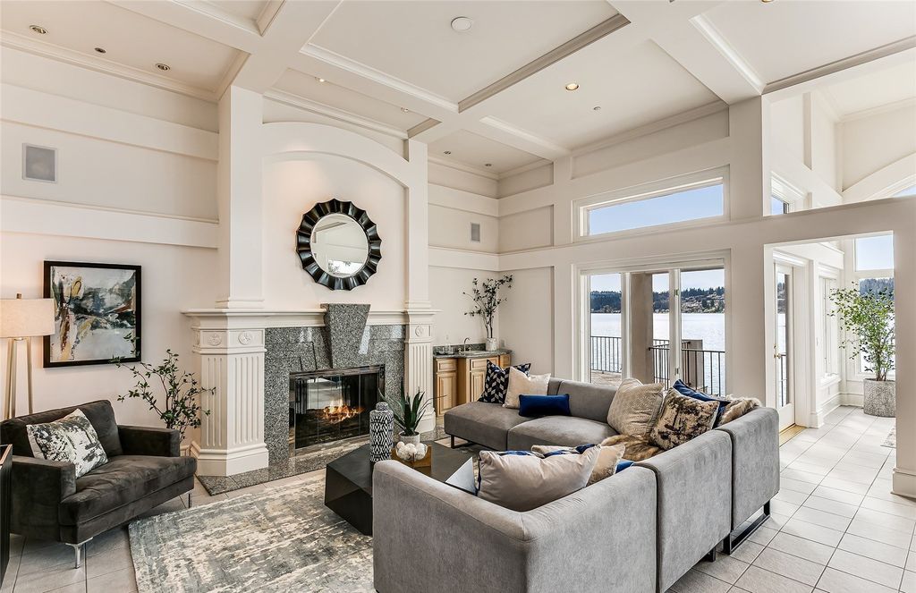 Breathtaking Waterfront Estate on East Lake Sammamish: A Contemporary Icon with 104' of Shoreline, Listed at $7.498M