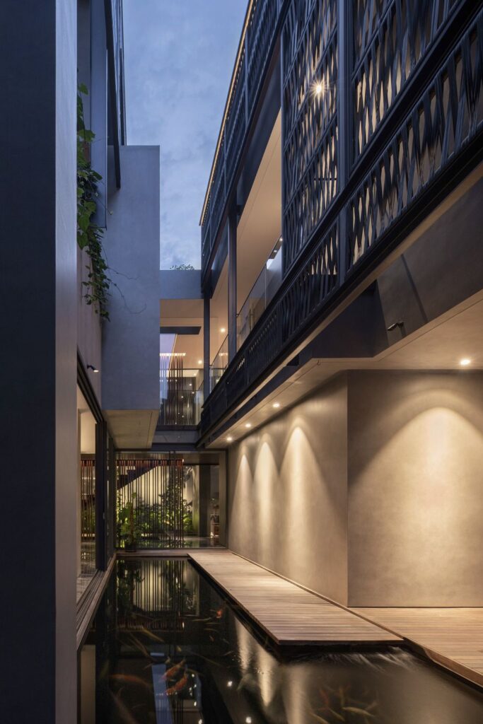DS House Creates seamless in outdoor Integration by Wahana Architects 9