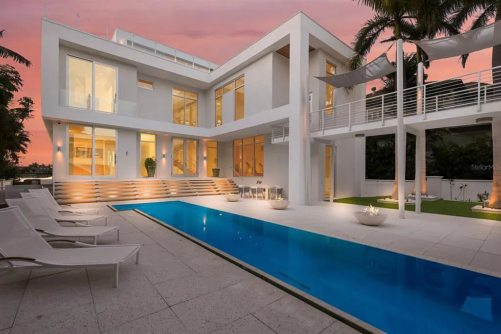 Experience luxury living at its finest with this modern masterpiece at 1325 Westway Drive, Sarasota, Florida. This SMART home features 5 beds, 8 baths, and a 6,590 sq. ft. living space on a 0.41-acre lot.