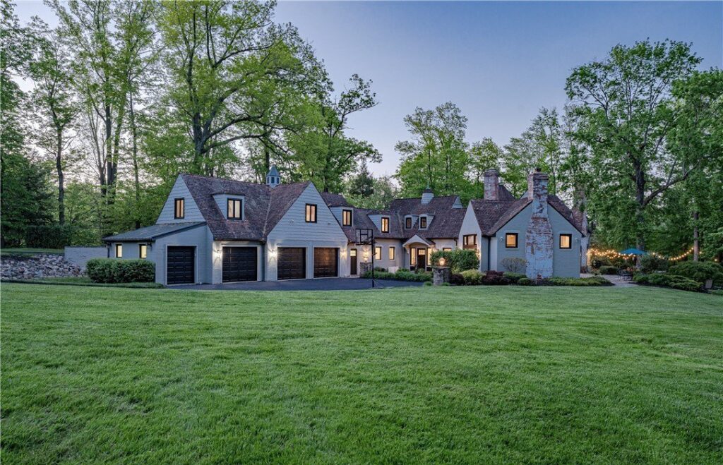 Exceptional Estate in Gates Mills, OH: Harmonizing Timeless Charm,  Masterful Artistry, and Contemporary Opulence, Priced at $2.75 Million