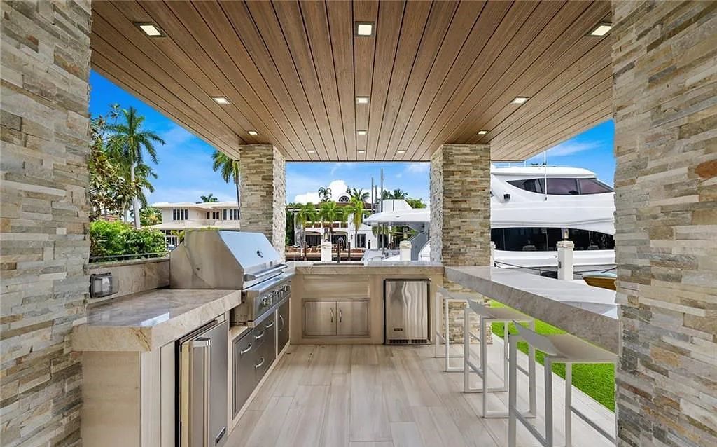 Experience luxury waterfront living at its finest at 2437 Delmar Place, Fort Lauderdale, Florida! This stunning modern estate features 6 bedrooms, 10 bathrooms, and over 7,000 sq ft of living space on an oversized lot with a 12x103 ft concrete dock and privacy gate.