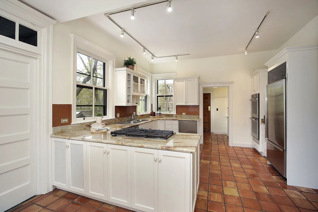Exquisite Evanston Property for Sale: Combining Timeless Queen Anne Style with Contemporary Arts and Crafts Design for $2.15M
