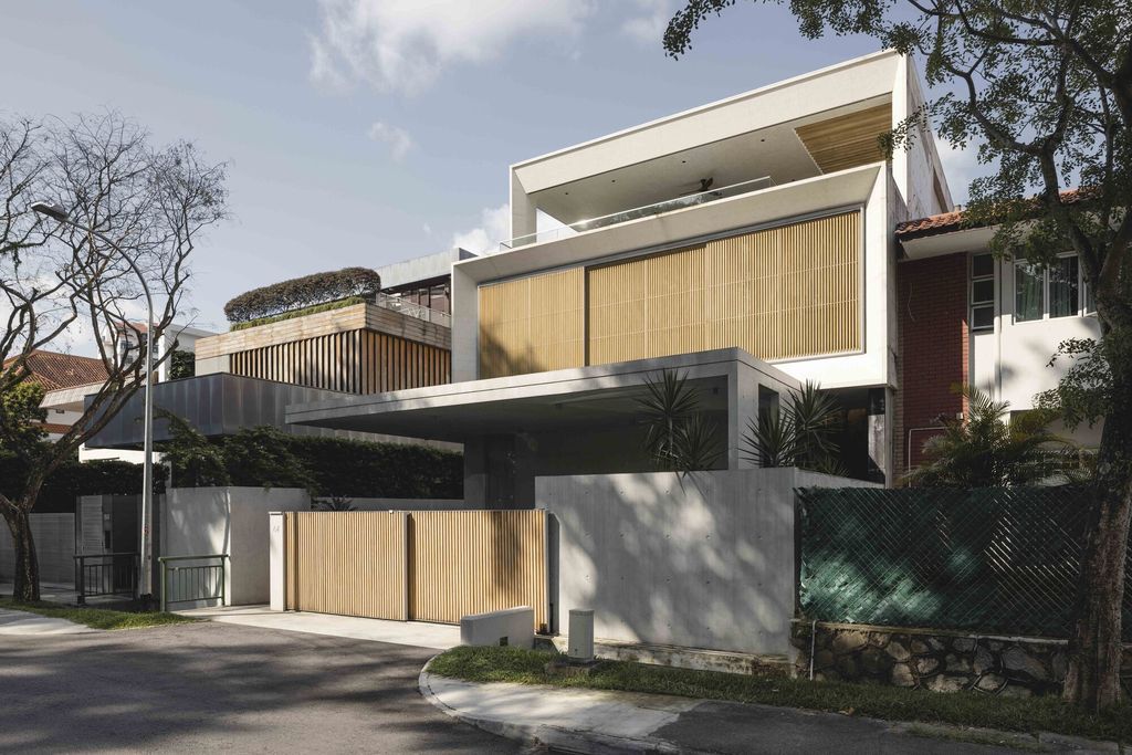 Frame House modern family home in Singapore by Ming Architects 5